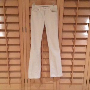 Joe’s Jeans fit: Honey